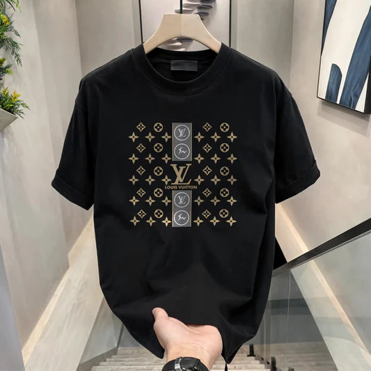 Lv black T-shirt