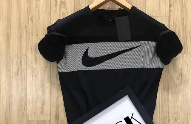 Nike T-shirt